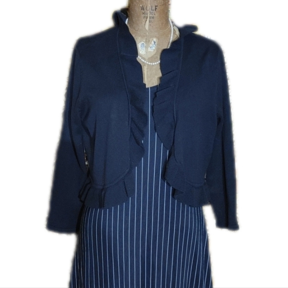 Jones New York black ruffled sweater shrug